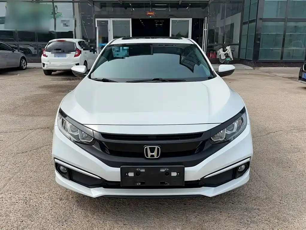 Honda Civic 2020 — фото 13