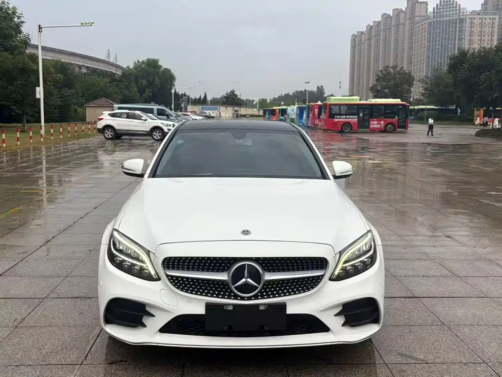 Mercedes-Benz C-Class 2019 — фото 2