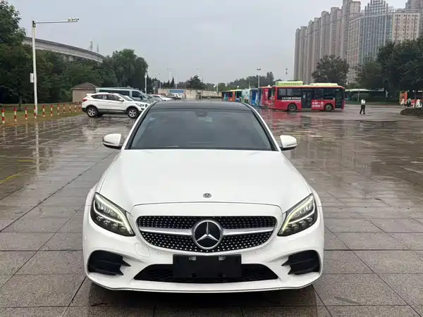 Mercedes-Benz C-Class 2019