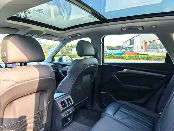 Audi Q5L 2022