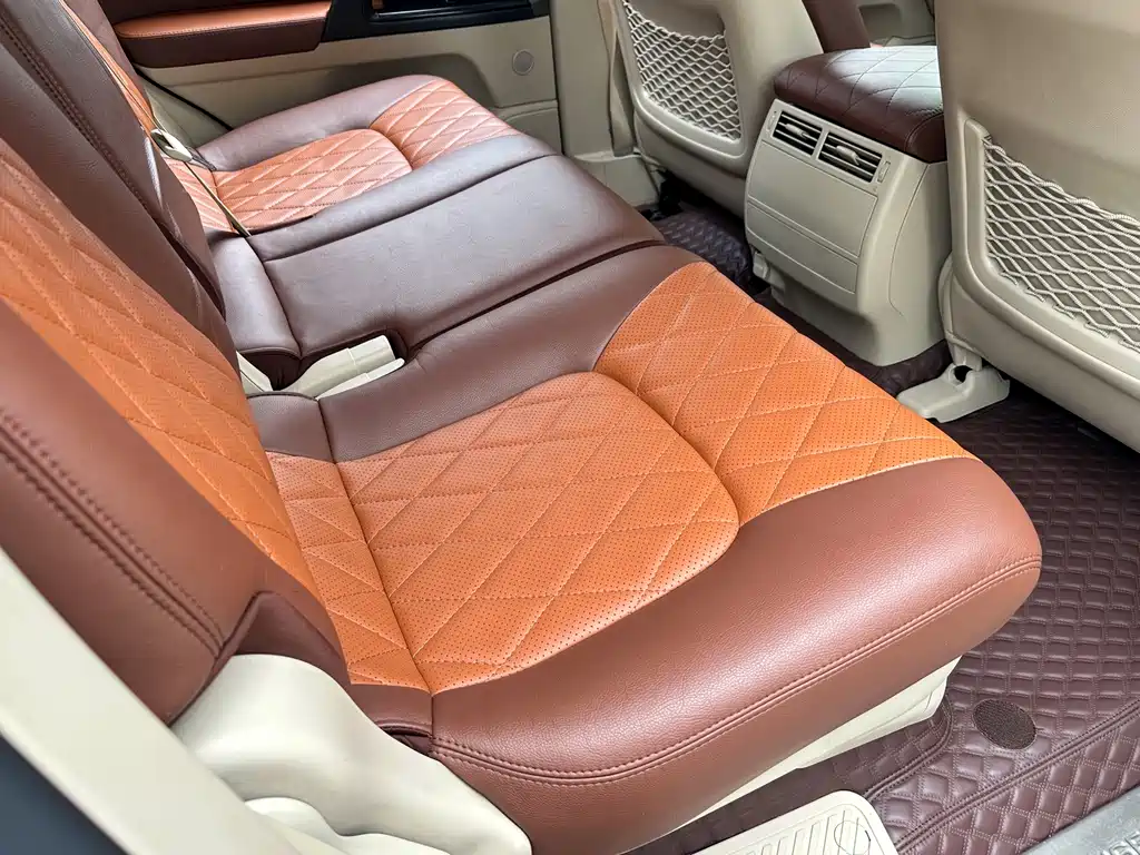 Toyota Land Cruiser 2019 — фото 30