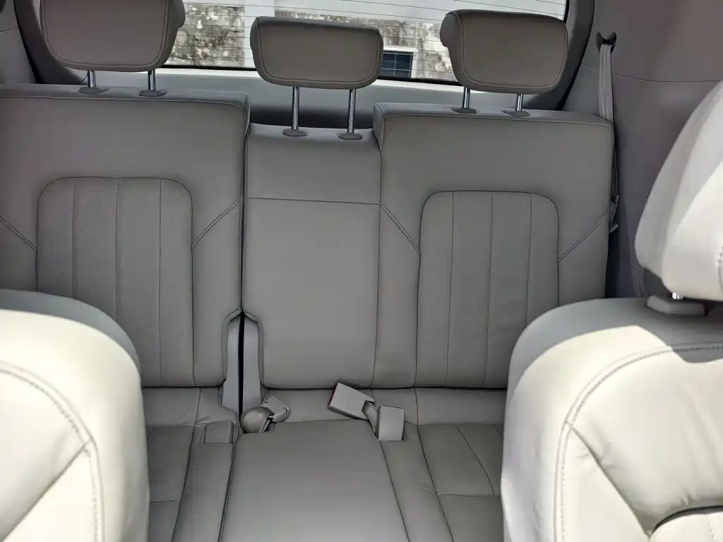 GAC Motor Trumpchi M8 2018 — фото 11