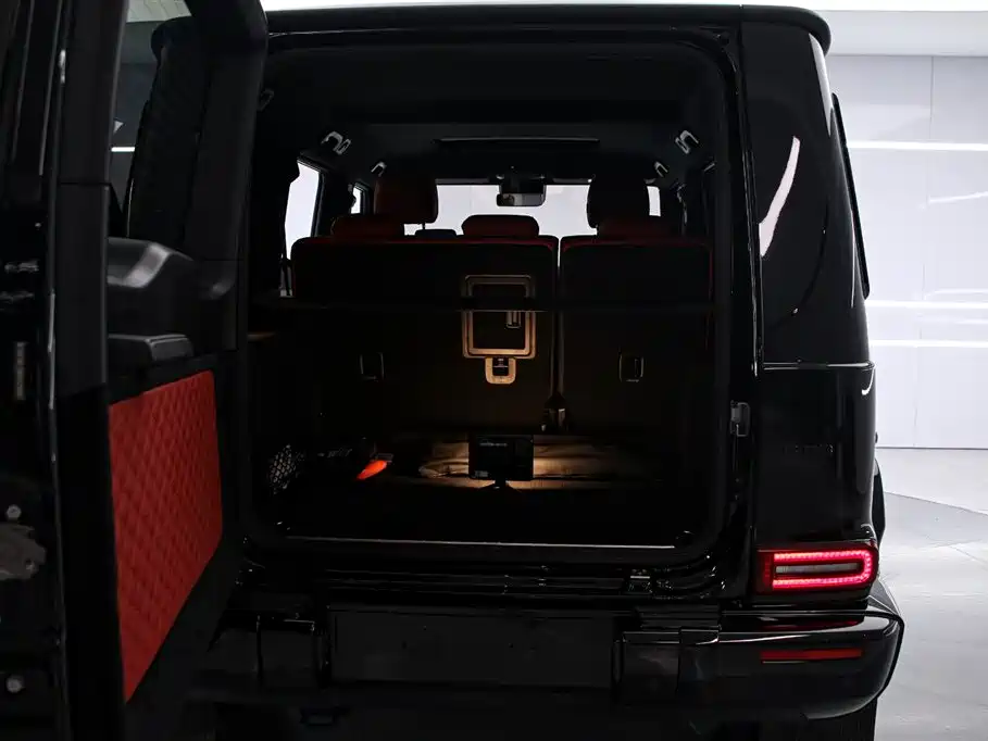 Mercedes-Benz G-Class 2023 — фото 15