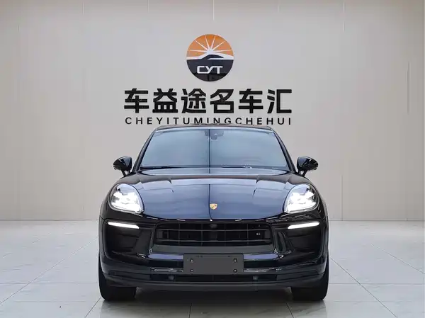 Porsche Macan 2023