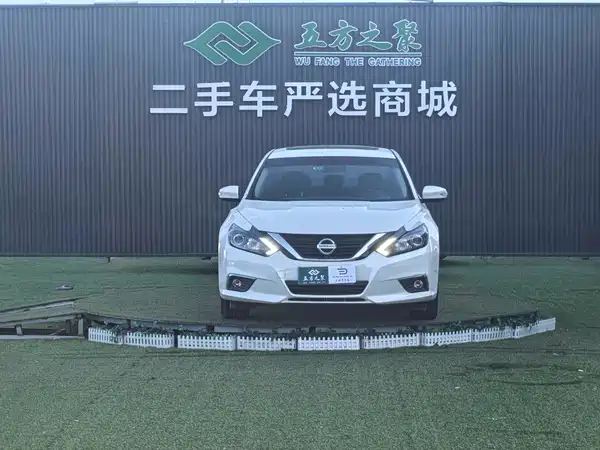 Nissan Teana 2016