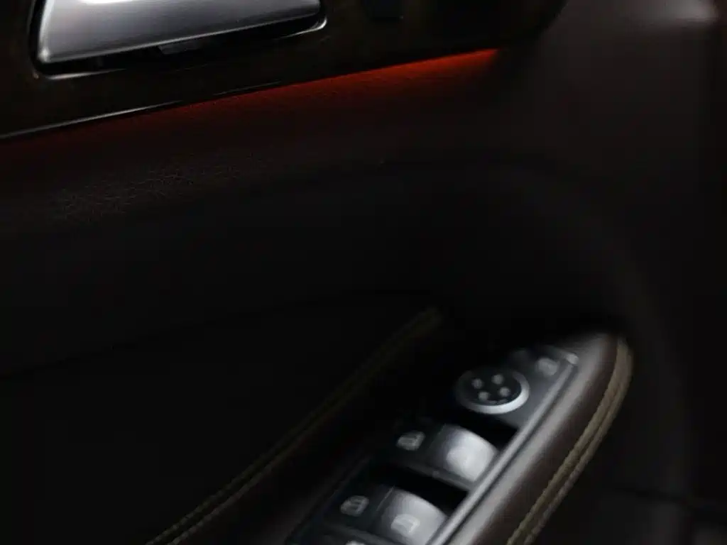Mercedes-Benz GLS 2018 — фото 13