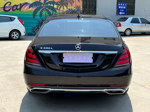 Mercedes-Benz S-Class 2020