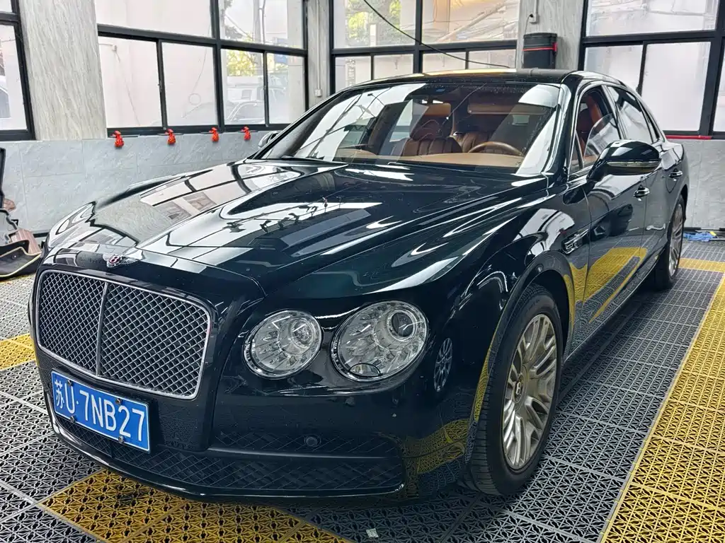 Bentley Flying Spur 2017