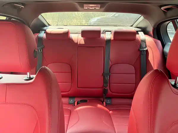 Jaguar XEL 2022