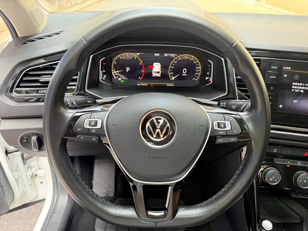 Volkswagen T-Roc 2022 — фото 11