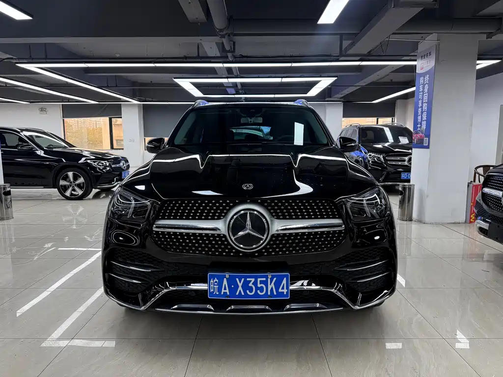 Mercedes-Benz GLE 2020 — фото 1