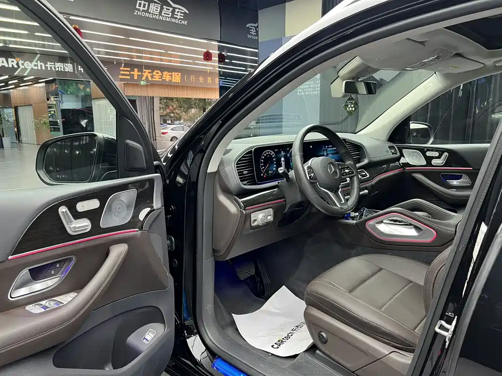 Mercedes-Benz GLE 2019 — фото 14