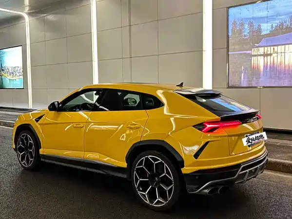 Lamborghini Urus 2019