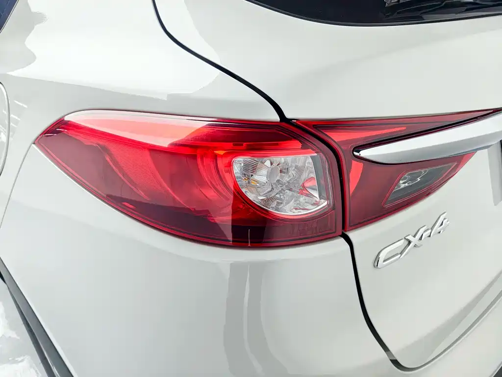 Mazda CX-4 2019