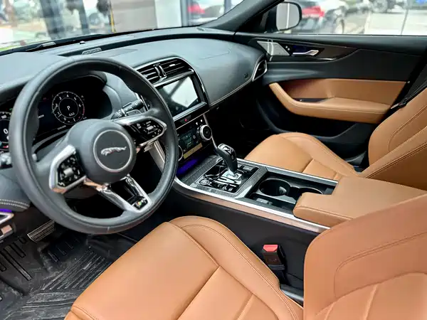 Jaguar XEL 2024