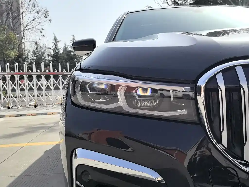 BMW 7 Series 2020 — фото 28