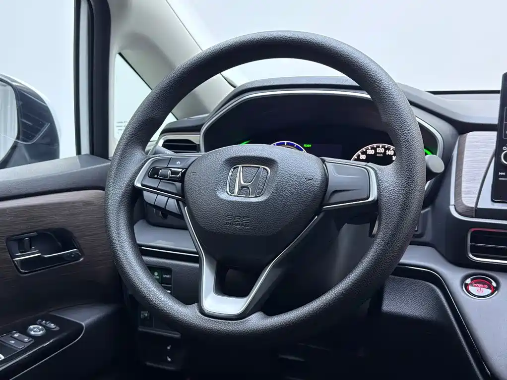 Honda Odyssey 2025 — фото 12