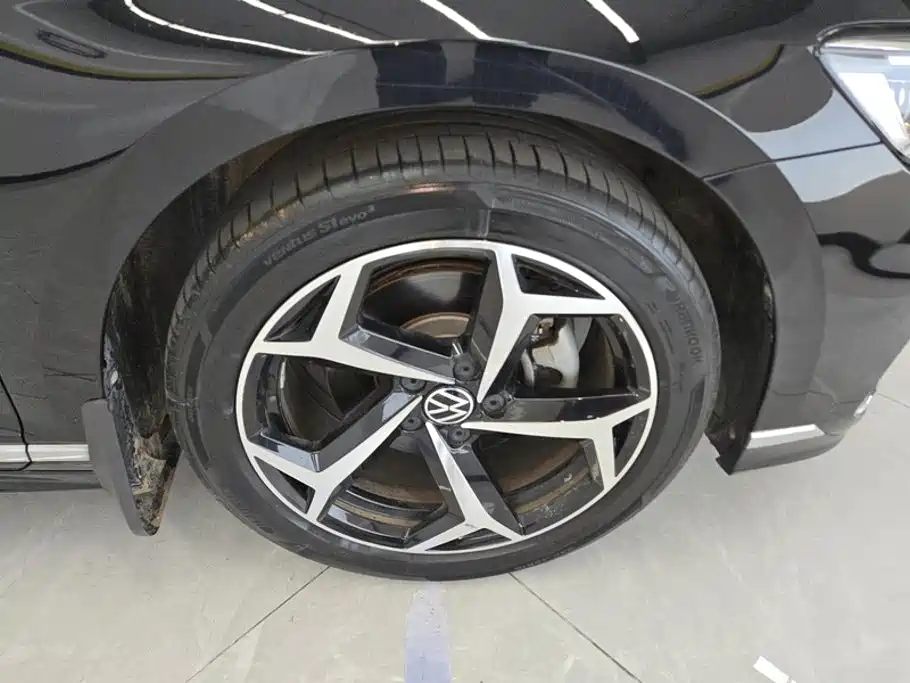 Volkswagen Magotan 2023