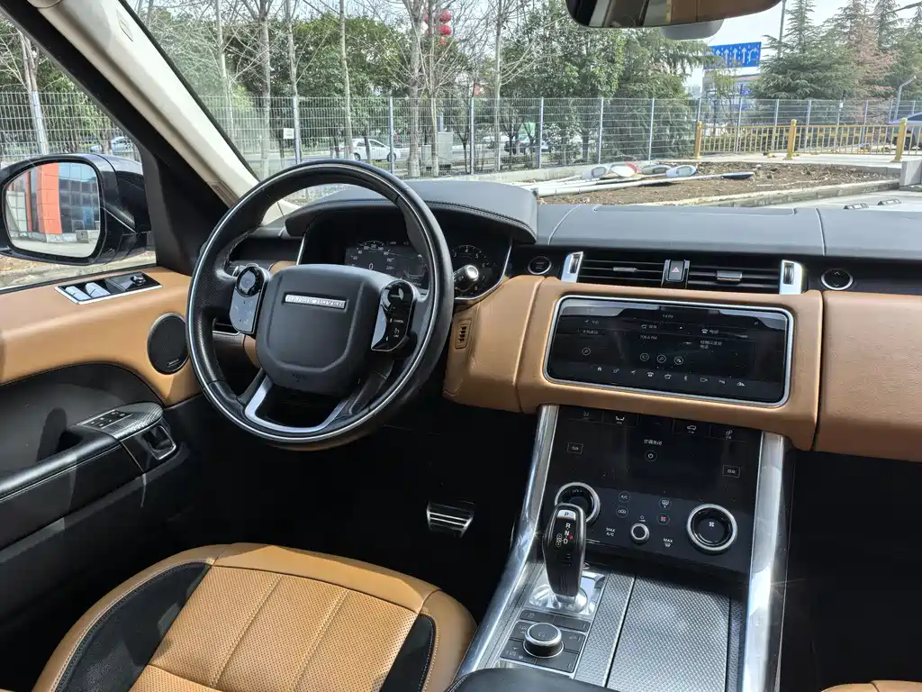 Land Rover Sport 2021 — фото 10