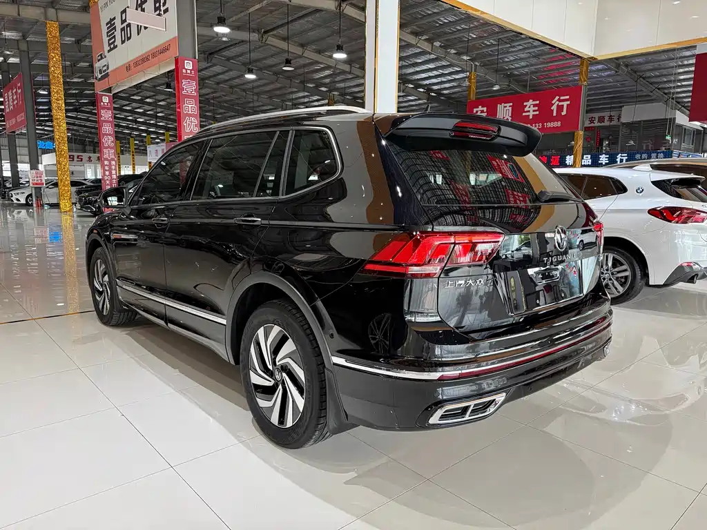 Volkswagen Tiguan L 2024