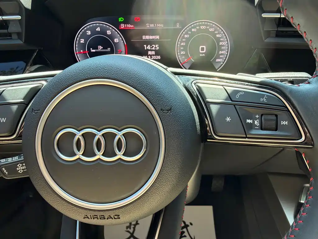 Audi A3 2022 — фото 19
