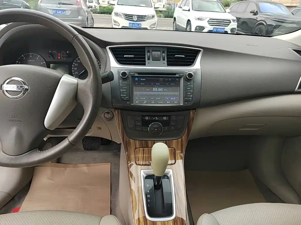 Nissan Sylphy 2015 — фото 9
