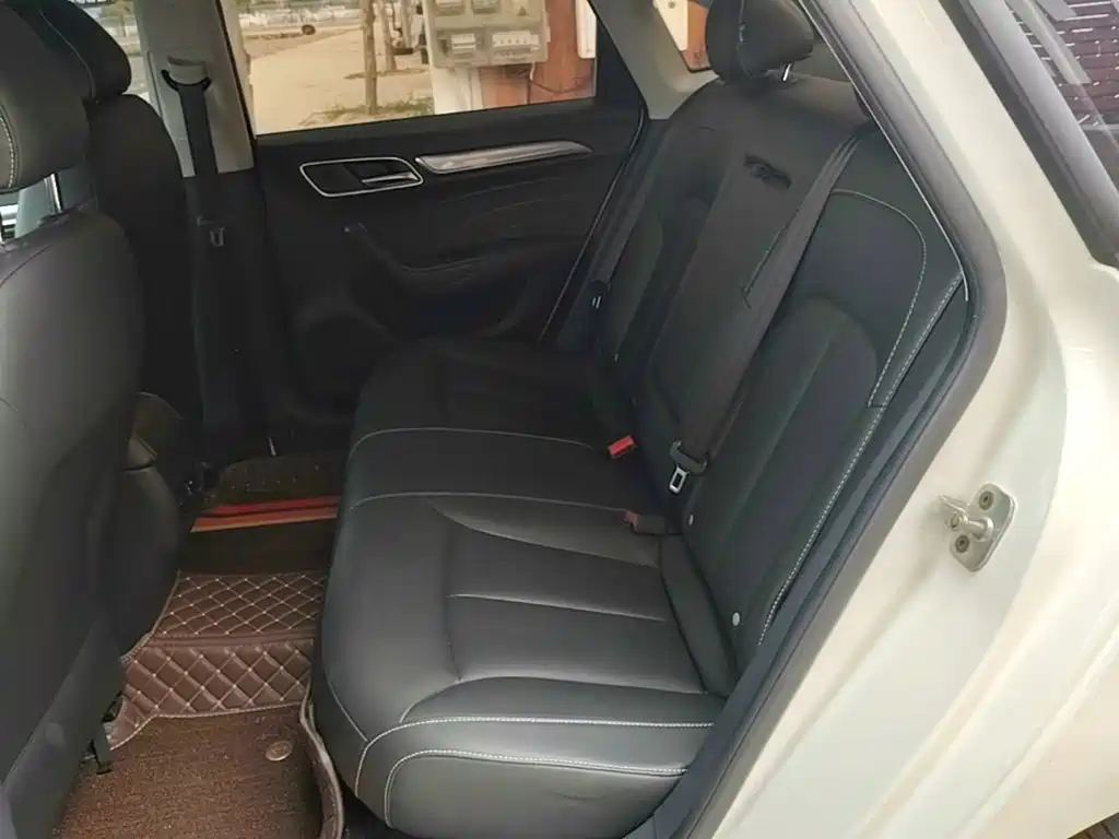 Roewe i6 Classic 2018 — фото 17