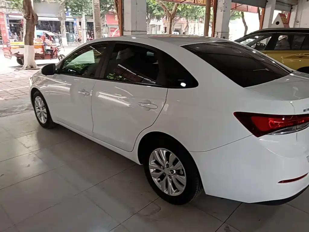 Buick Excelle 2021