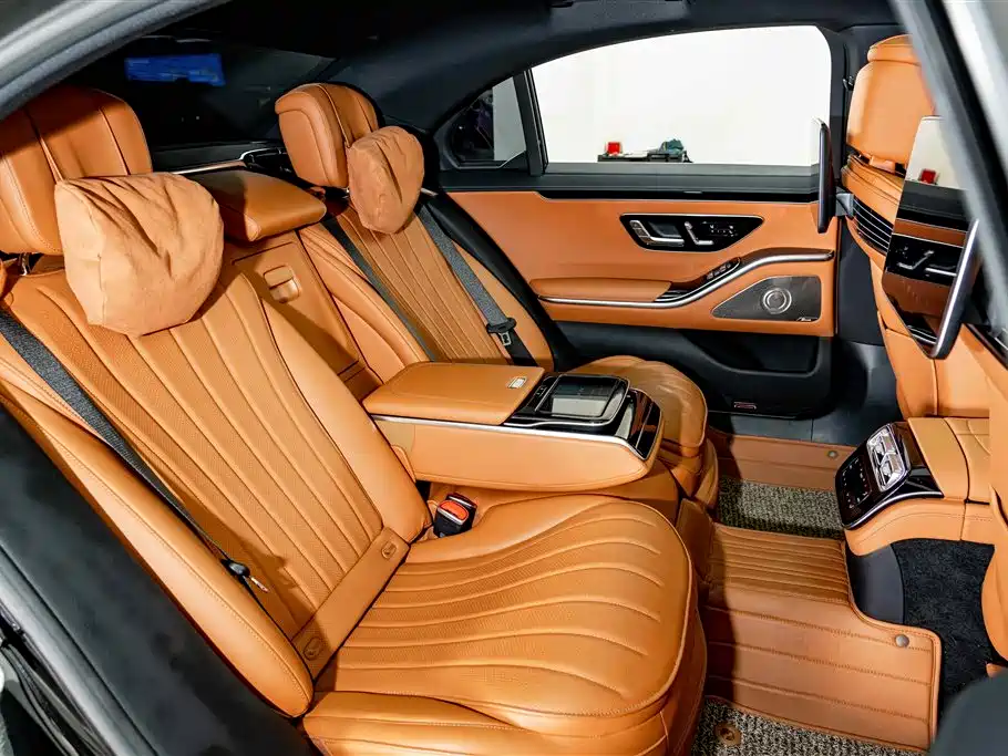 Mercedes-Benz S-Class 2025 — фото 24