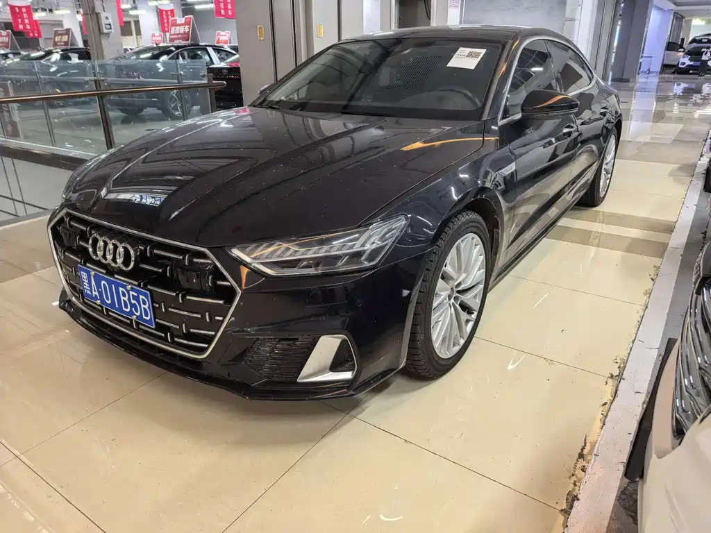 Audi A7L 2024 — фото 1