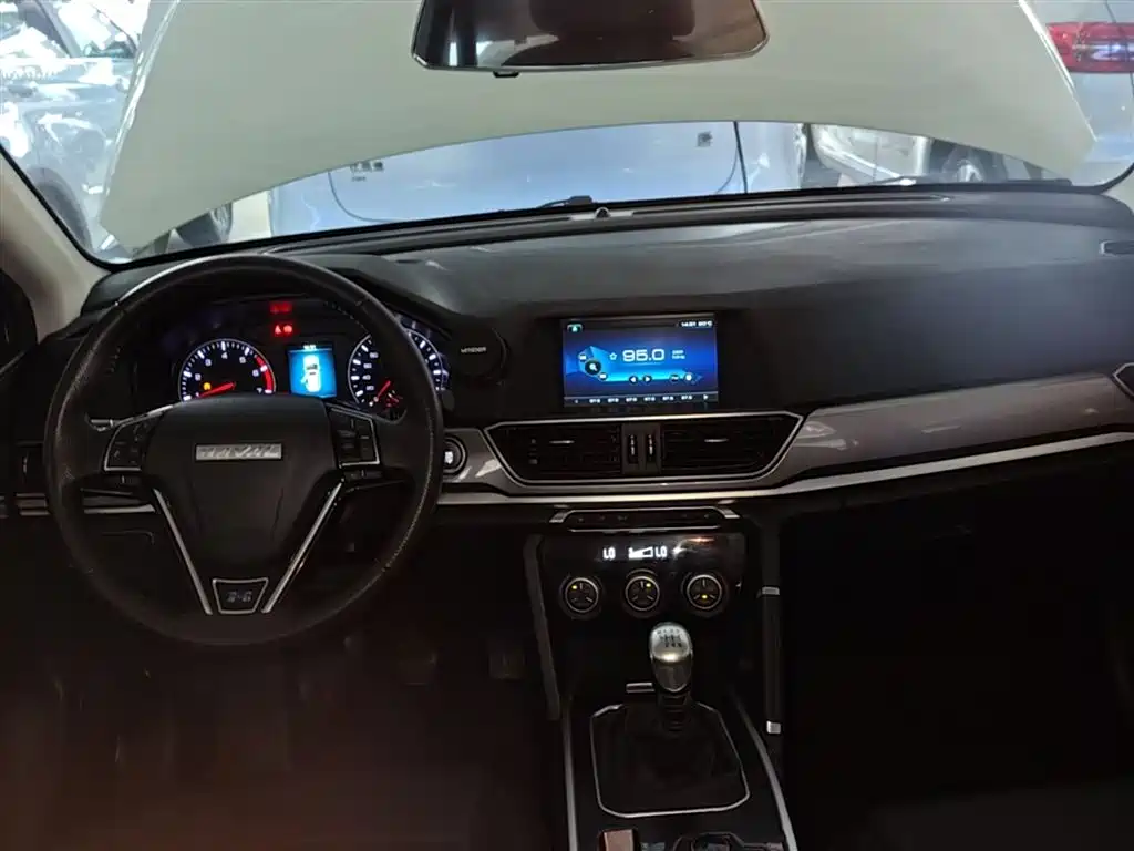 Haval H6 2018 — фото 10
