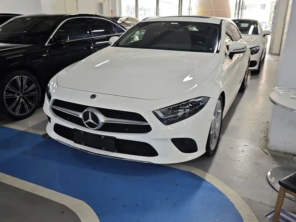 Mercedes-Benz CLS 2018 — фото 1