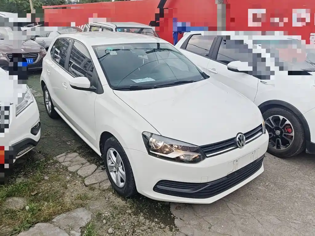 Volkswagen Polo 2015 — фото 4