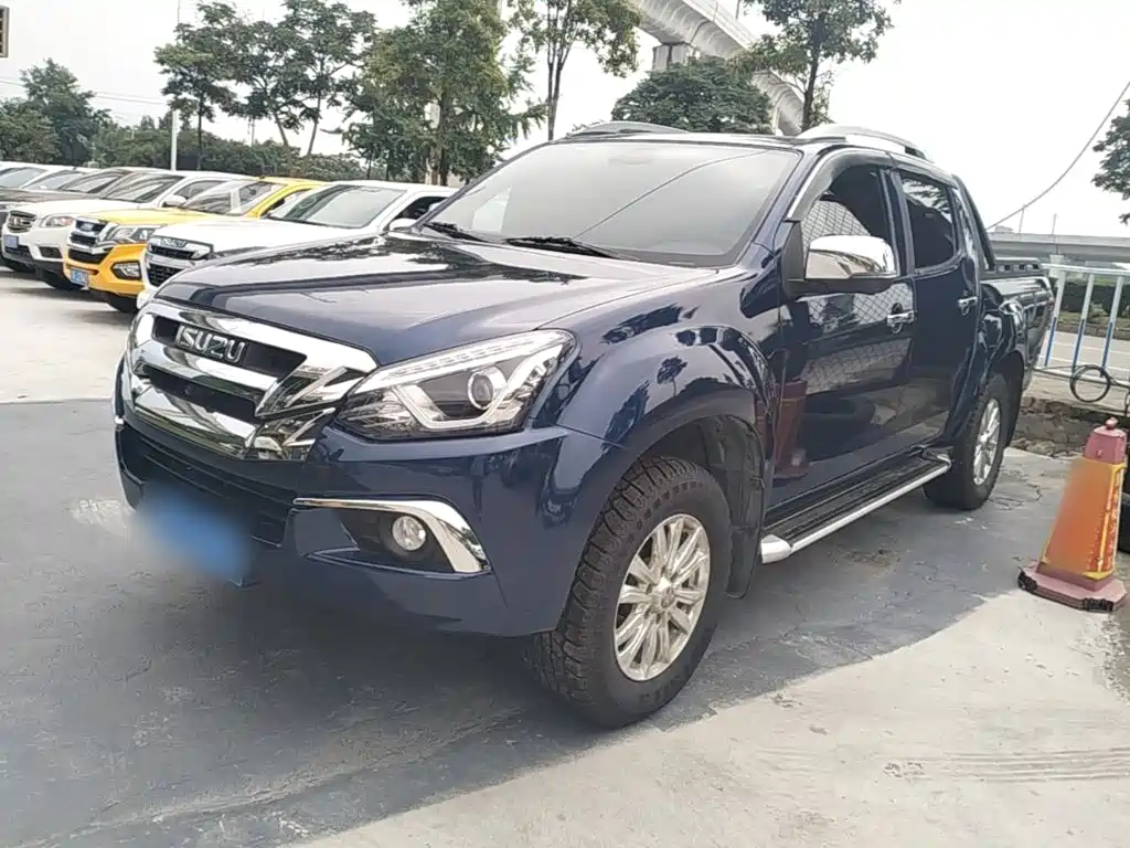 Isuzu D-MAX 2021 — фото 2