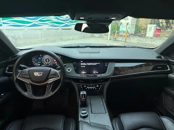 Cadillac CT6 2018