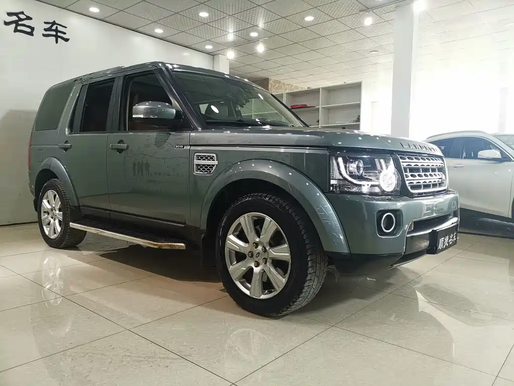 Land Rover Discovery 2015 — фото 4