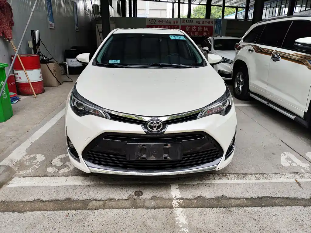 Toyota Levin 2017 — фото 2