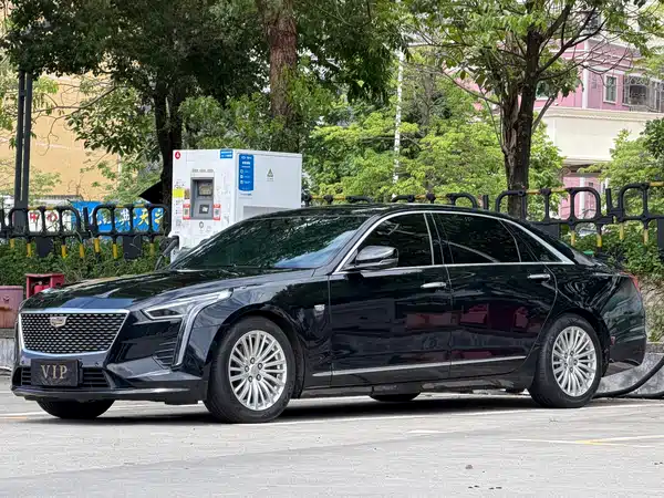 Cadillac CT6 2018