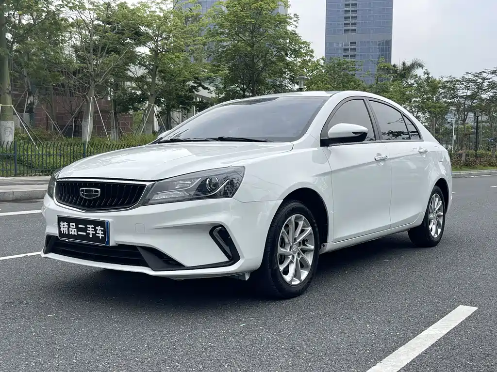 Geely Emgrand 2021 — фото 1