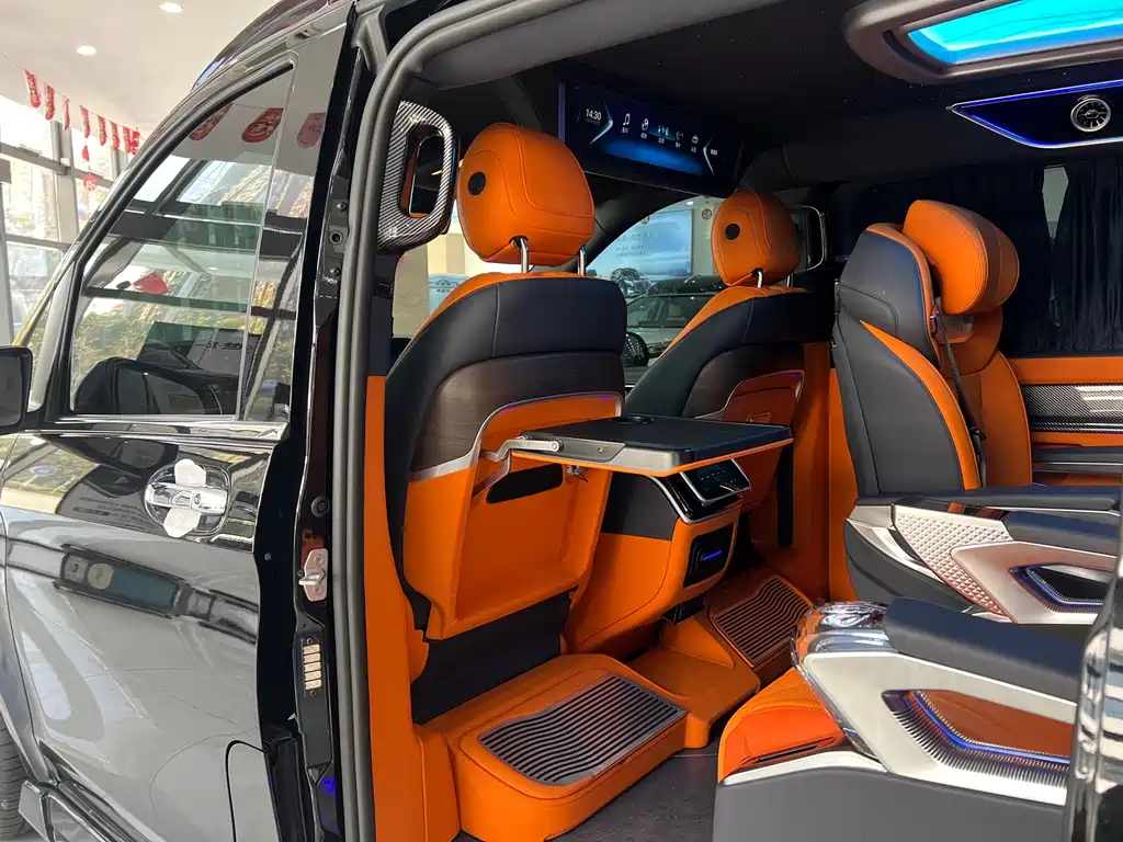 Mercedes-Benz Vito 2025 — фото 12