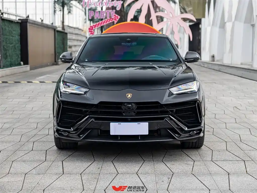 Lamborghini Urus 2023 — фото 2