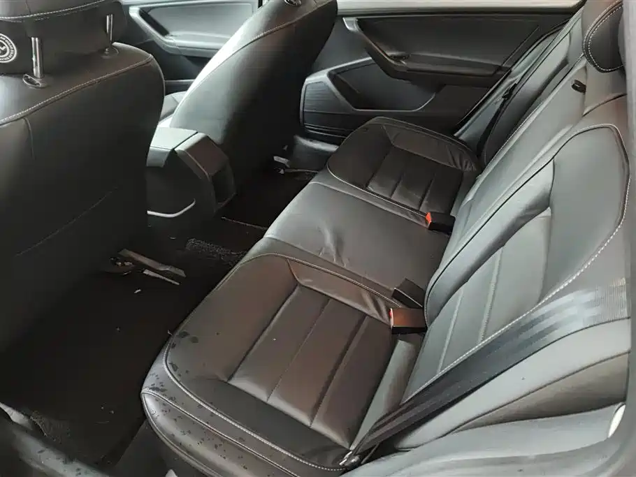 Volkswagen Gran Lavida 2016 — фото 11