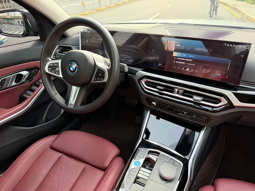 BMW i3 2023 — фото 12