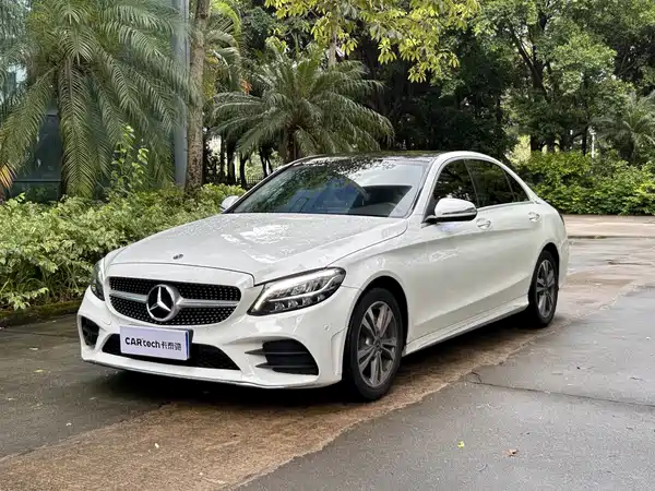 Mercedes-Benz C-Class 2020