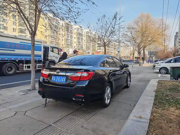 Toyota Camry 2012