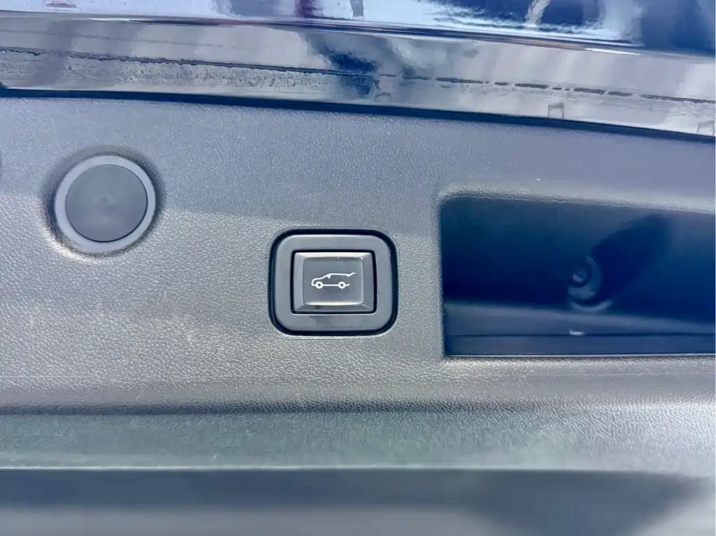 Chevrolet Equinox 2020 — фото 25