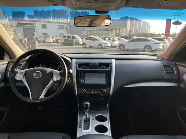Nissan Teana 2016