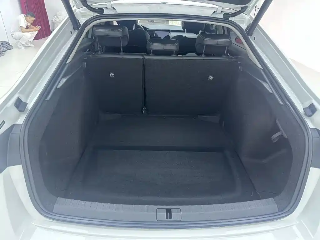 Skoda Octavia 2024 — фото 21