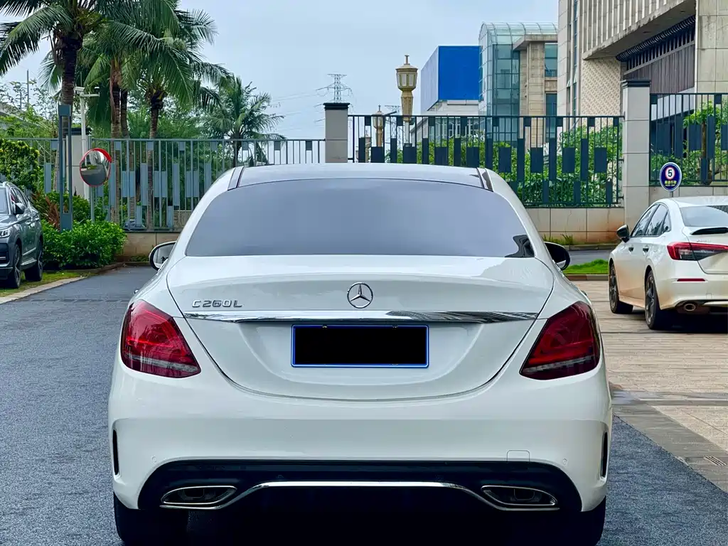Mercedes-Benz C-Class 2019 — фото 8