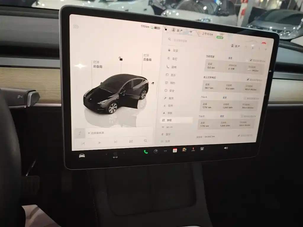Tesla Model Y 2023 — фото 13